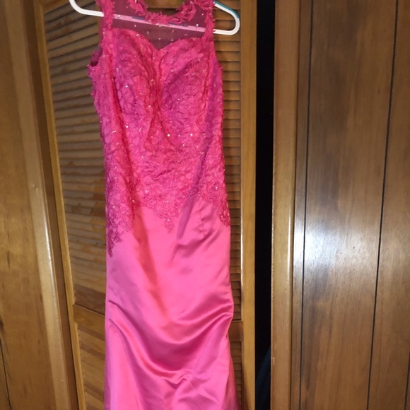 Handmade prom gown - Picture 1 of 3